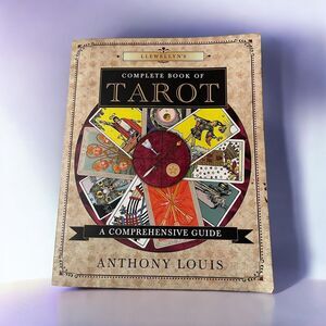 Llewellyn's Complete Book of Tarot: A Comprehensive Guide, Louis, Anthony 2021